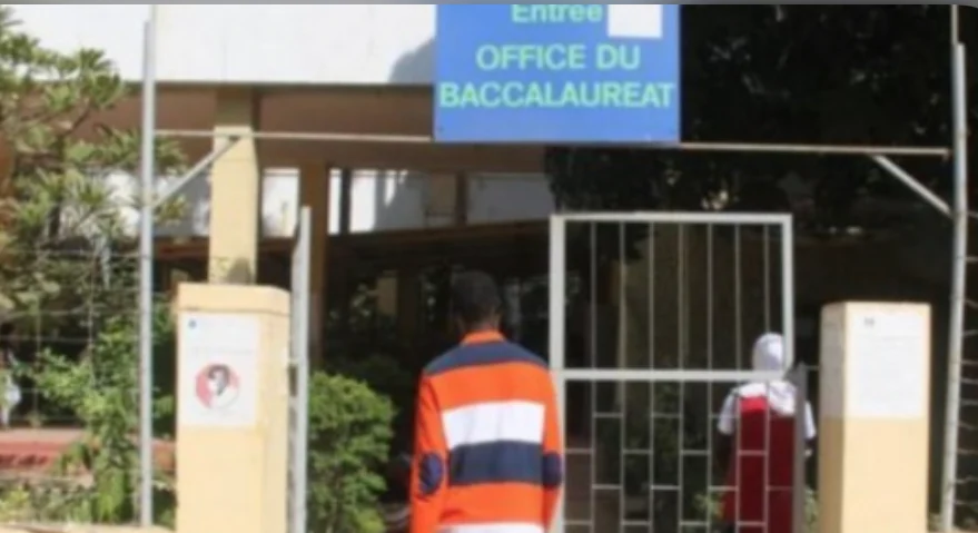Délivrance des diplômes du baccalauréat 2025 au Sénégal