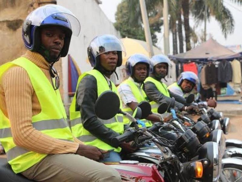 ANPEJ recrute 30 jeunes conducteurs de motos