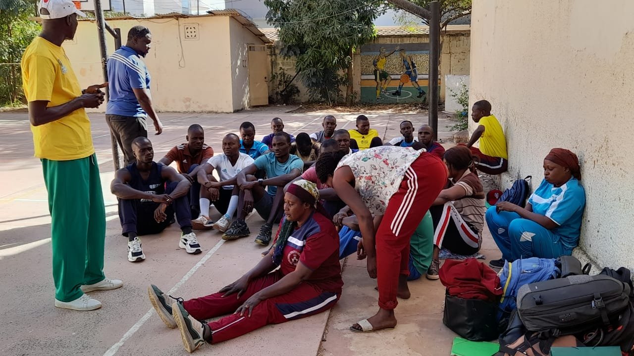 Formation diplomante pour les enseignants dEducation Physique et Sportive
