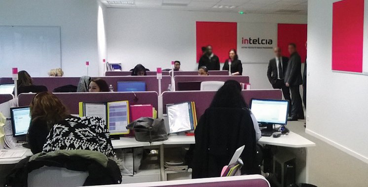 P Call recrute des Téléopérateurs 1 P Call recrute des Teleoperateurs