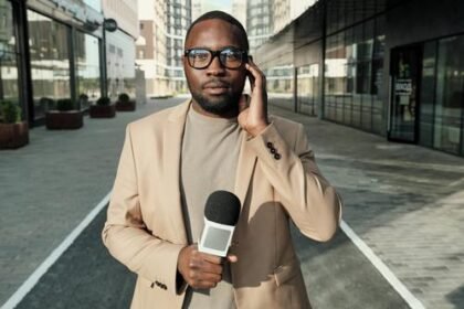 LAgence Ecofin recrute deux jeunes journalistes