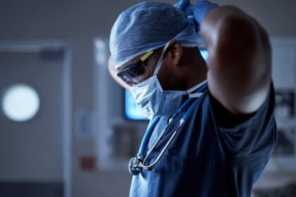 MASTER EN SOINS INFIRMIERS DURGENCES ET DE SOINS INTENSIFS