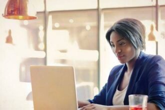 LOCASEN recrute un Agent de comptoir
