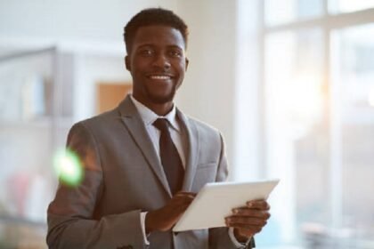 Sofatoo recrute un Agent Marketing