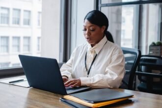 ABS Bank recrute un stagiaire assistant juridique