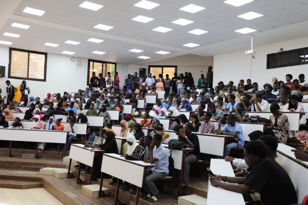 L’Université Cheikh Ahmadoul Khadim de Touba (UCAK) lance un appel à candidatures pour le recrutement d’un enseignant-chercheur 1 Recrutement a lUniversite Cheikh Ahmadoul Khadim de Touba