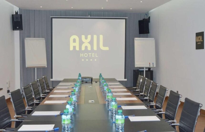 Axil Hotels recrute 01 Valet de chambre