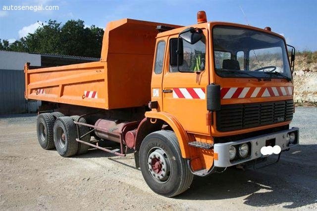 EFFITRANS Officiel recrute 28 chauffeurs de camions bennes