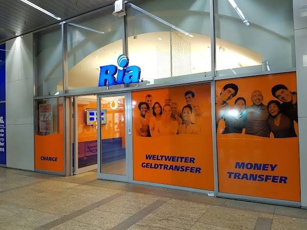 Ria Money Transfer recrute