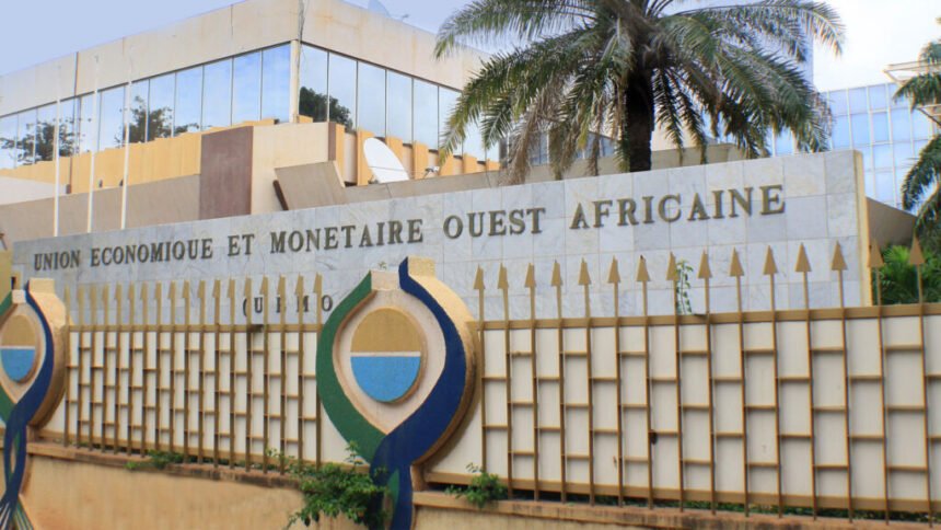 La Bourse d'Excellence UEMOA 2026-2029 : officiellement ouverte aux candidatures 1 Bourse dExcellence UEMOA 2026 2029